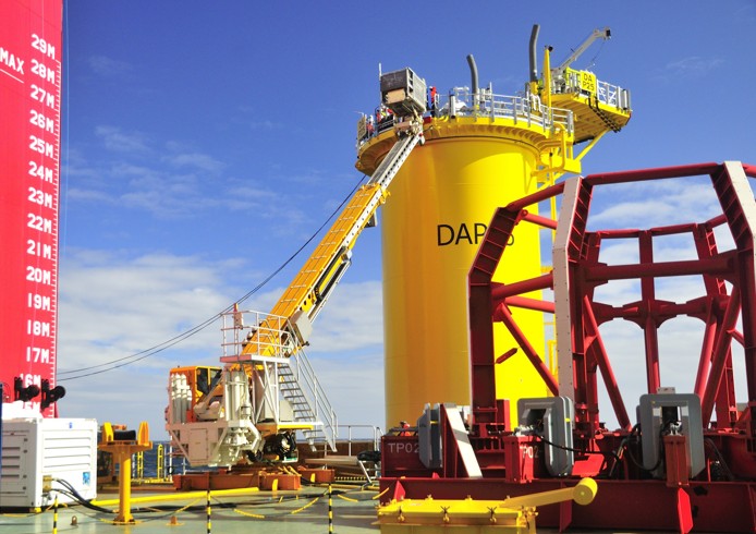 Z-bridge_Bring-to-Work_B2W_system_Seaway7_Alfalift_HLV_Subsea7_Orange_Delta_Equipment_Singapore_2